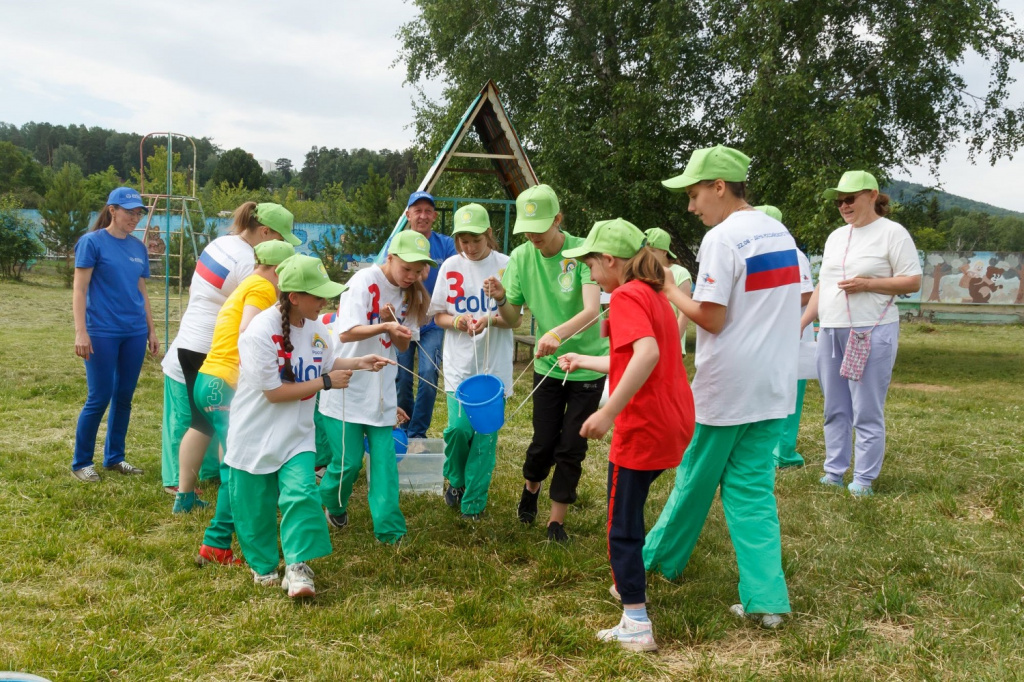 Спортивный_праздник_в_красноярском_интернате_Подсолнух.jpg